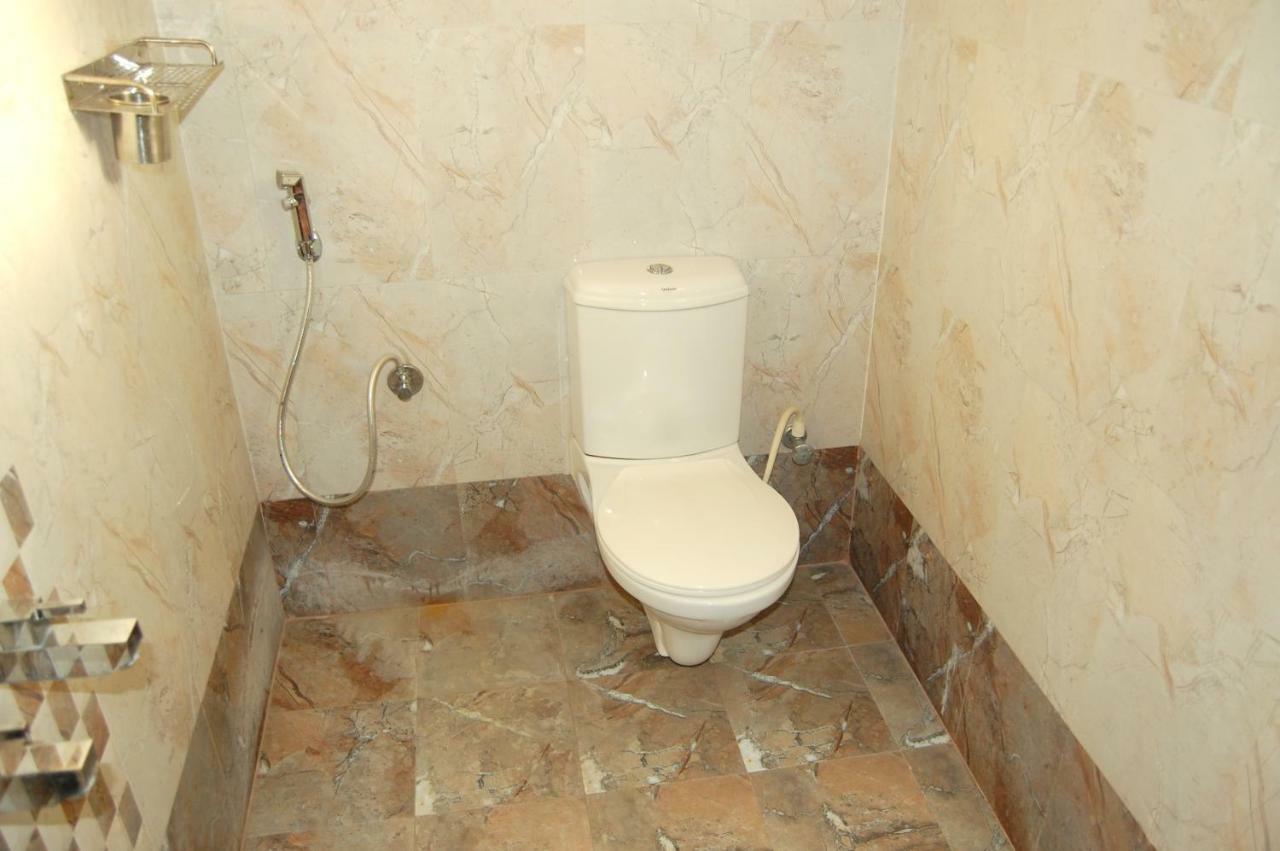 Star Residency Hotel Tiruchirappalli Eksteriør billede