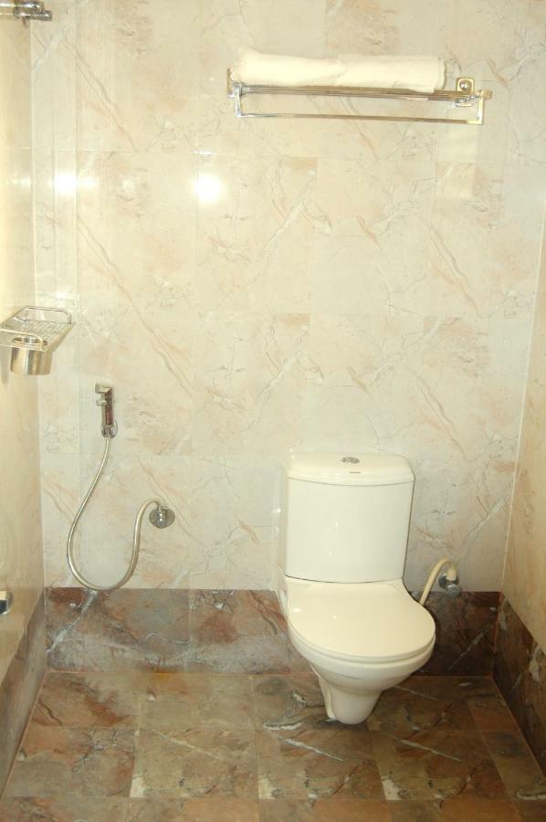 Star Residency Hotel Tiruchirappalli Eksteriør billede