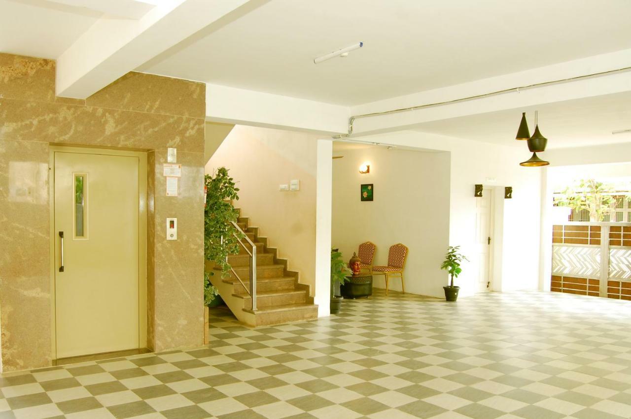 Star Residency Hotel Tiruchirappalli Eksteriør billede